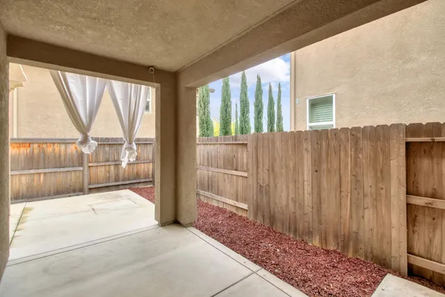 $589,000 | 4554 Gray Lodge Loop, Rocklin, CA 95677