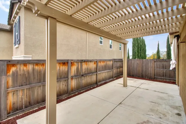 $589,000 | 4554 Gray Lodge Loop, Rocklin, CA 95677