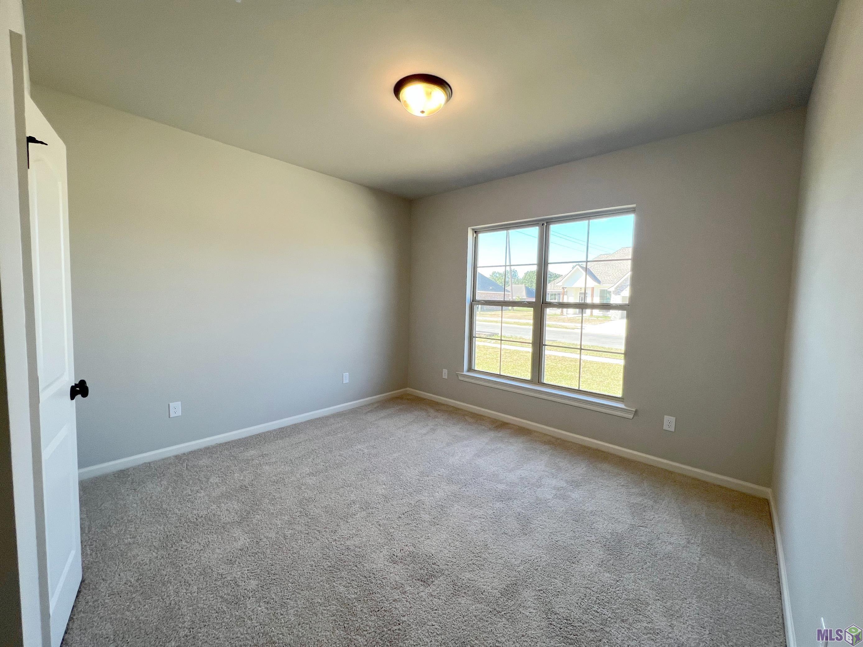 3913 Cane Rdg Drive Addis, LA 70710 - Photo 3 of 12 Gallery Image 3
