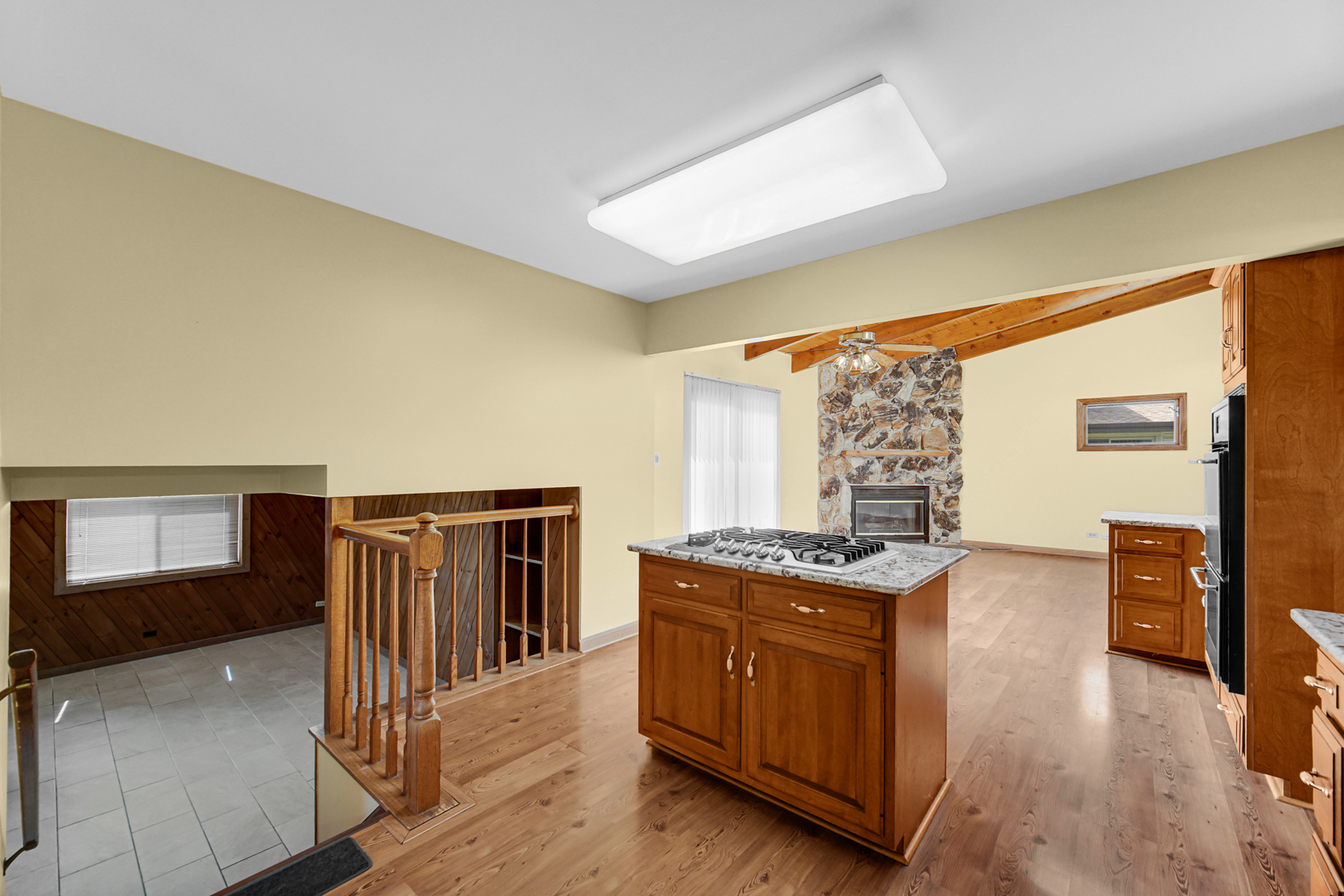 2042 West Spring Ridge Drive Arlington Heights, IL 60004 - Photo 6 of 25