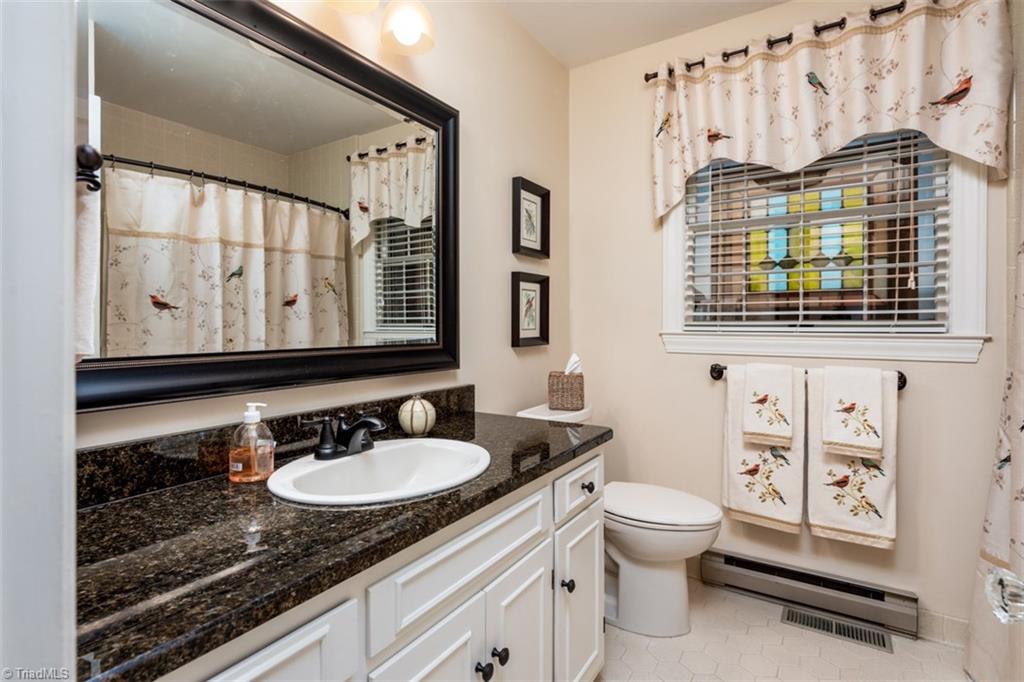 1028 Sweetbriar Road High Point, NC 27262 - Photo 13 of 24 Gallery Image 13