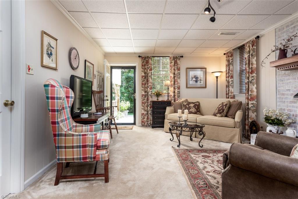 1028 Sweetbriar Road High Point, NC 27262 - Photo 19 of 24 Gallery Image 19