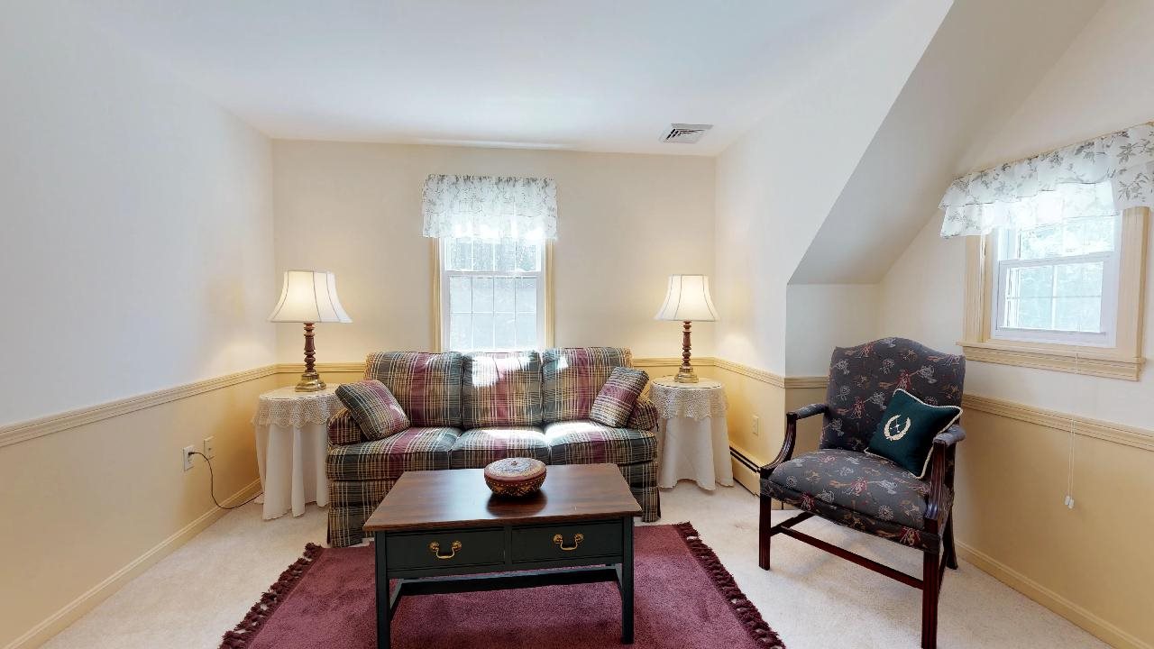 49 Governor Wentworth Road Amherst, NH 03031 - Photo 25 of 40