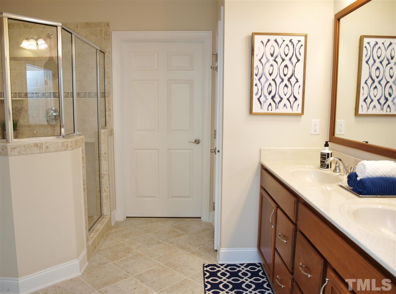 10520 Sablewood Drive, Unit 110 Raleigh, NC 27617 - Photo 13 of 22