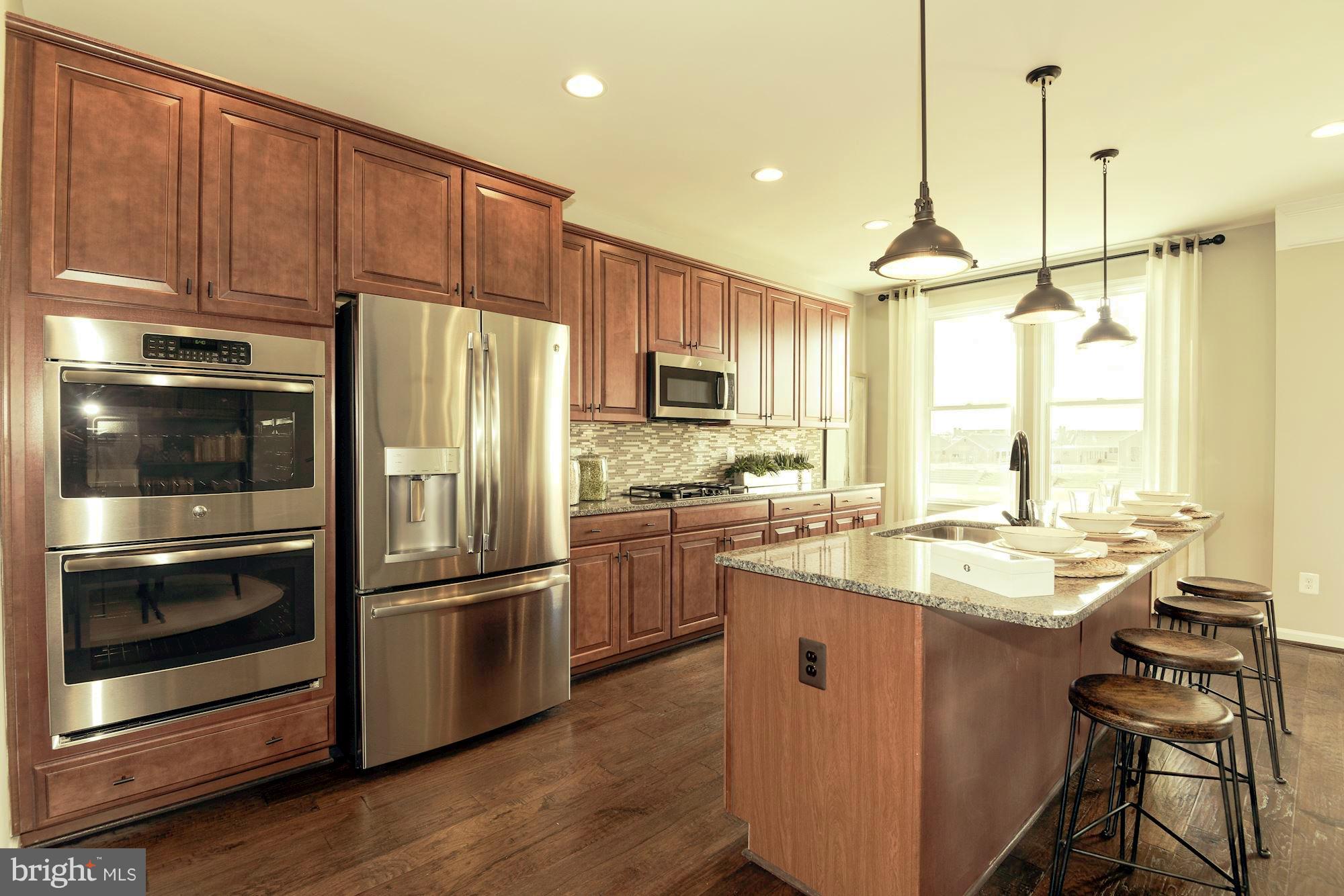 9148 Power House Road Lorton, VA 22079 - Photo 6 of 31 Gallery Image 6
