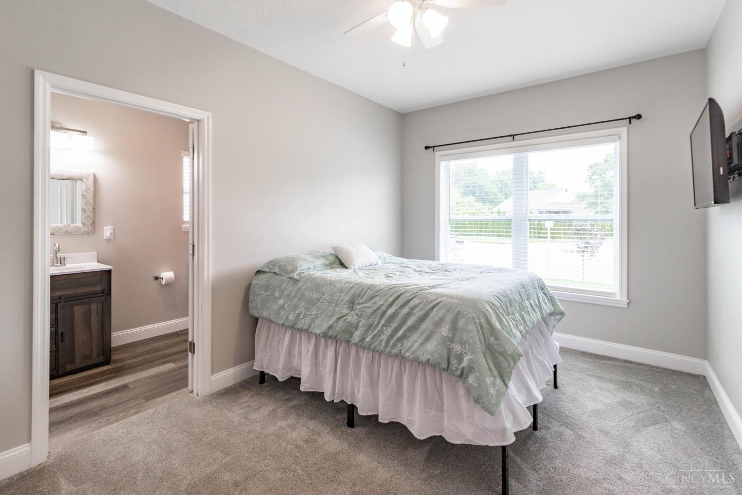 855 Sunrise Ridge Court Maineville, OH 45039 - Photo 13 of 37