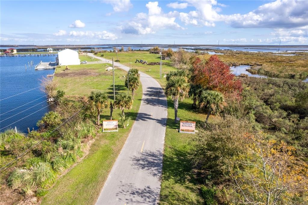 316 Marina Road Chalmette, LA 70043 - Photo 16 of 18