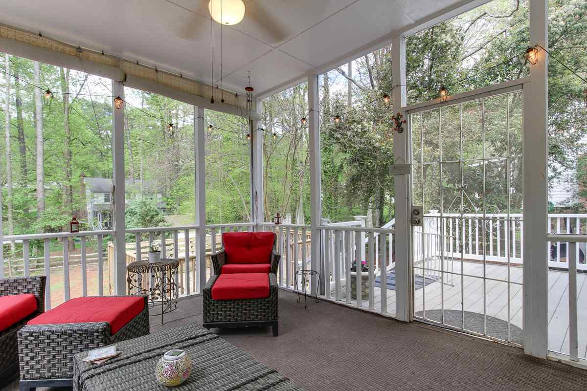 2000 Corberrie Lane Raleigh, NC 27613 - Photo 23 of 25 Photo 23