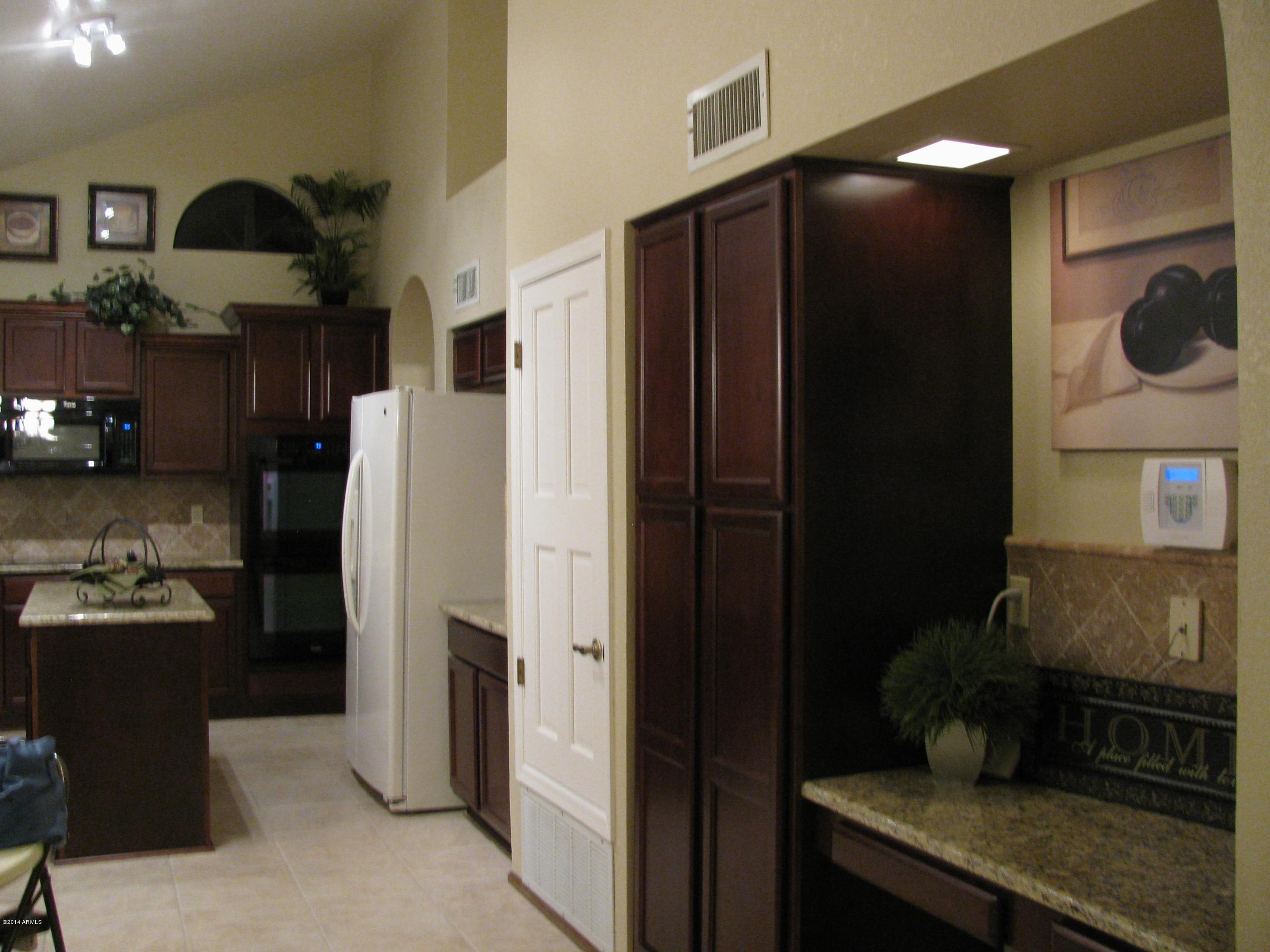1959 East Ranch Road Tempe, AZ 85284 - Photo 4 of 27 Ranch Rd 065