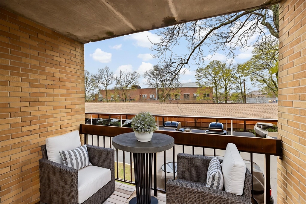 41 Centre Street, Unit 208 Brookline, MA 02446 - Photo 19 of 34