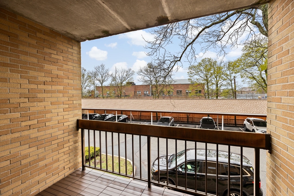 41 Centre Street, Unit 208 Brookline, MA 02446 - Photo 20 of 34