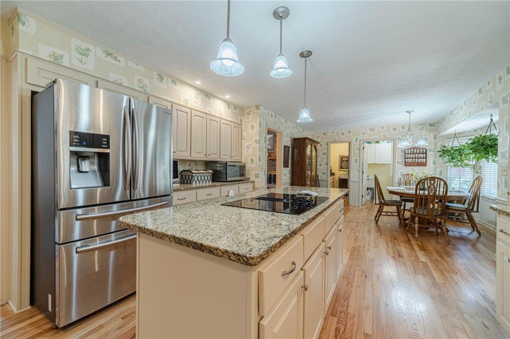 891 Cedar Trace Southwest Lilburn, GA 30047 - Photo 14 of 75