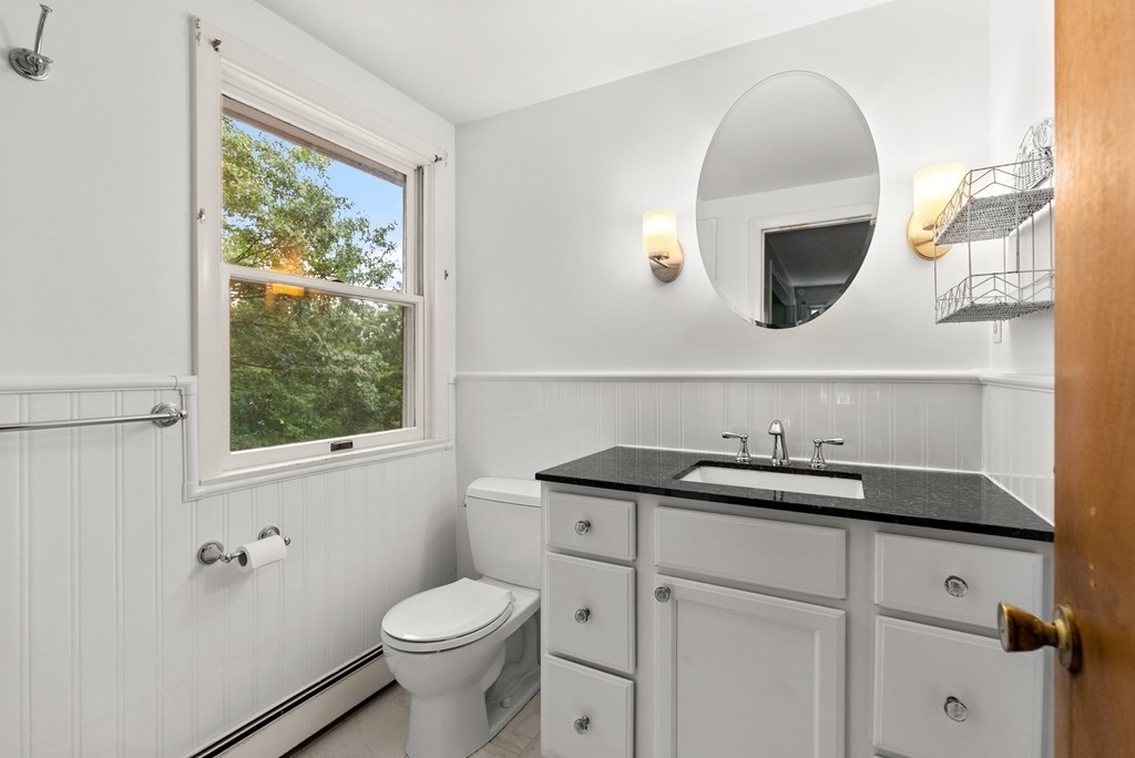 98 Thornberry Road Winchester, MA 01890 - Photo 12 of 20 Gallery Image 12