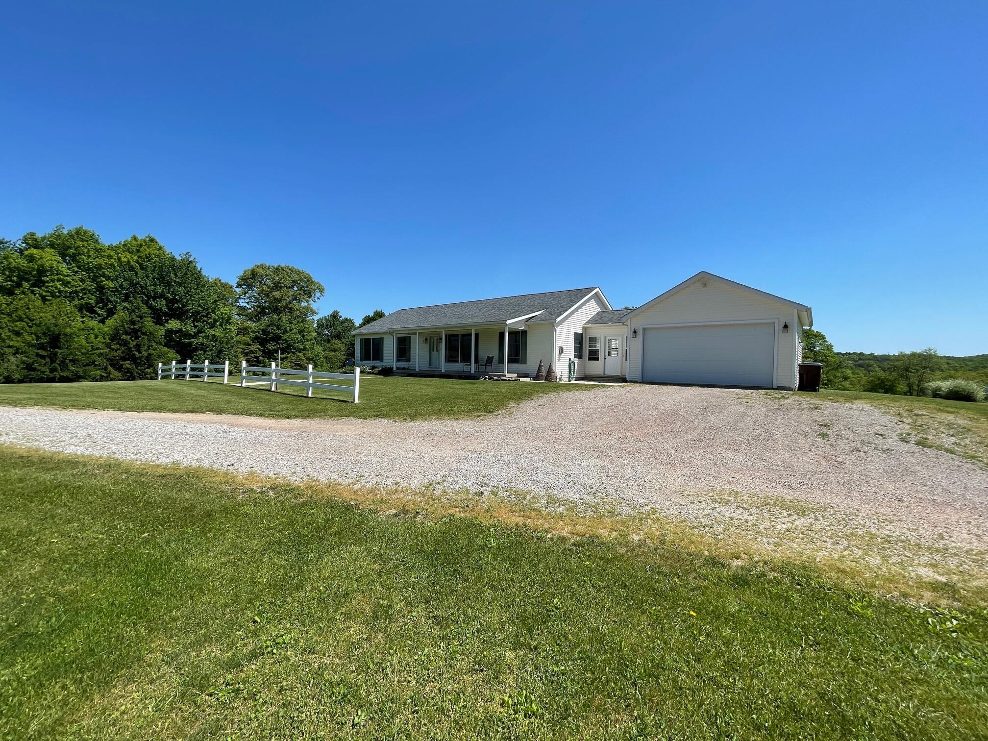 31520 Cane Road Logan, OH 43138 - Photo 1 of 52 Ridgetop Ranch Home