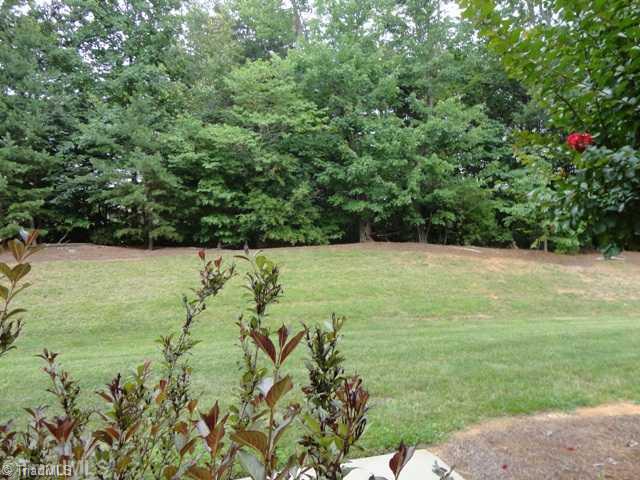 150 James Road, Unit 1C High Point, NC 27265 - Photo 13 of 15 Yard/Garden. Your View!