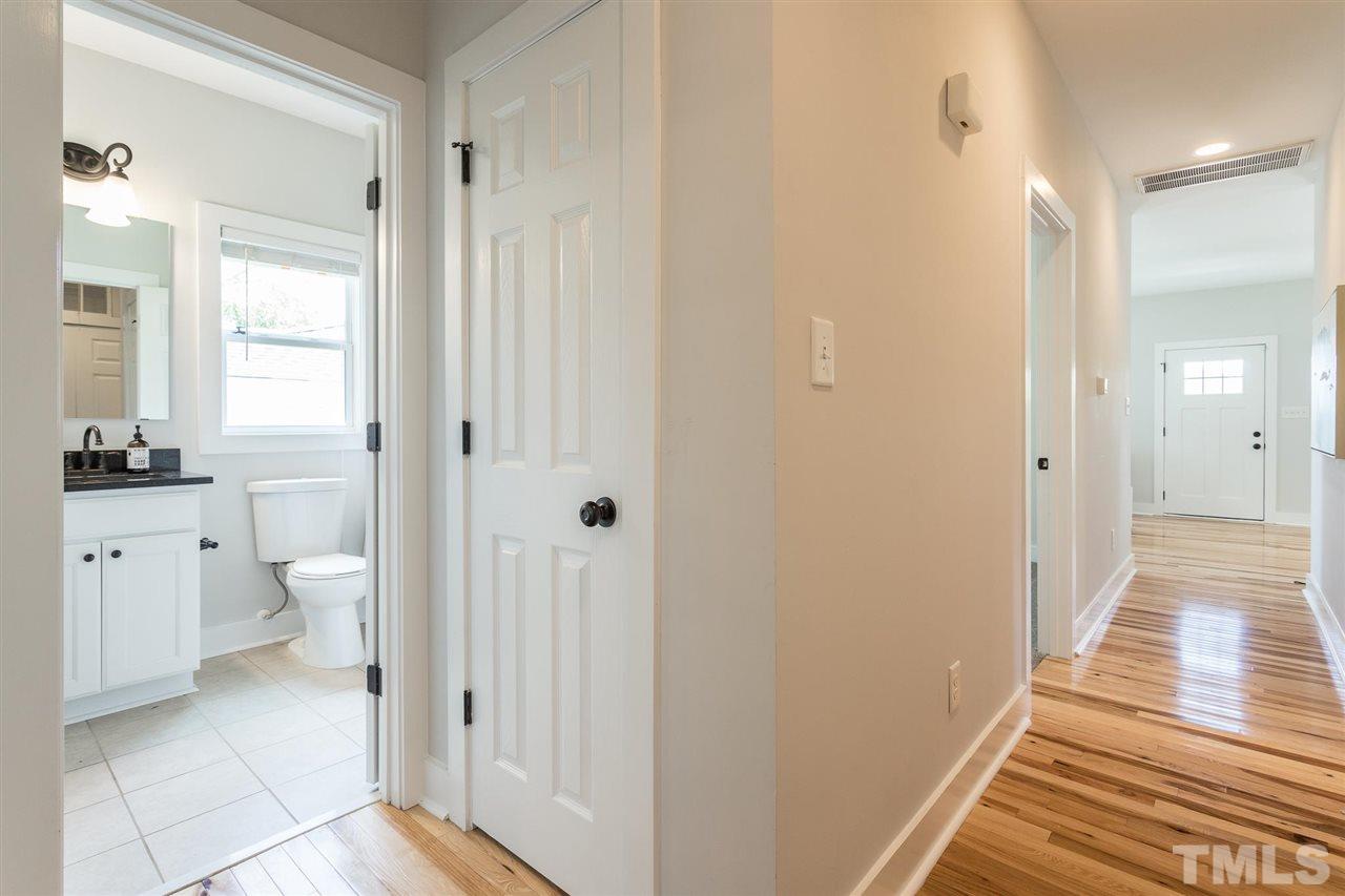 1435 Garner Road Raleigh, NC 27610 - Photo 22 of 30