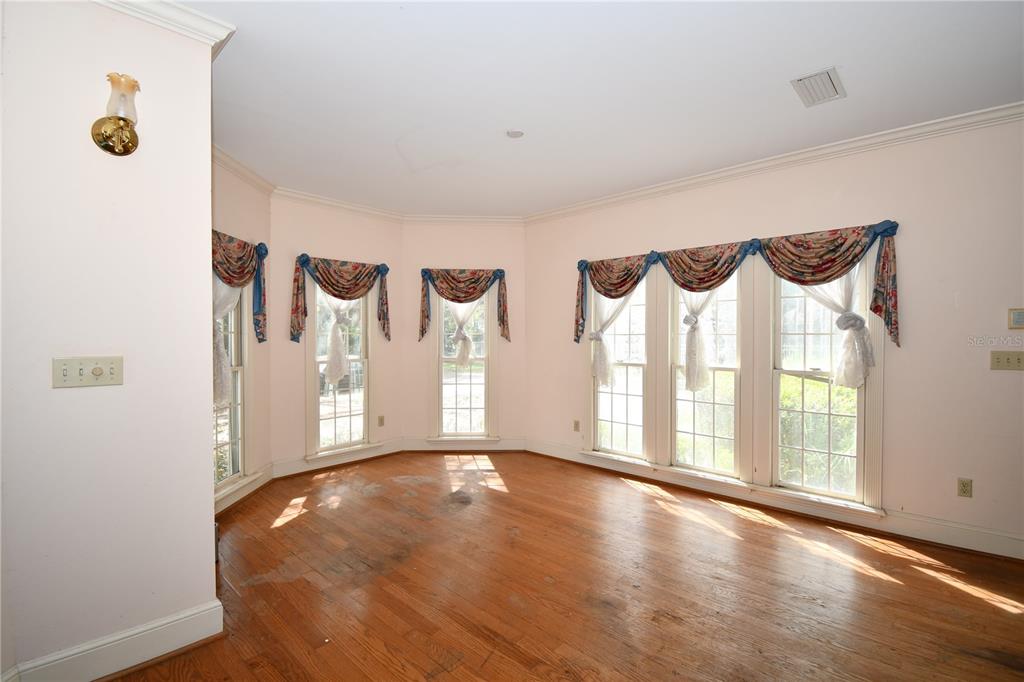 600 Old Eustis Road Mount Dora, FL 32757 - Photo 8 of 29 a view of an entryway