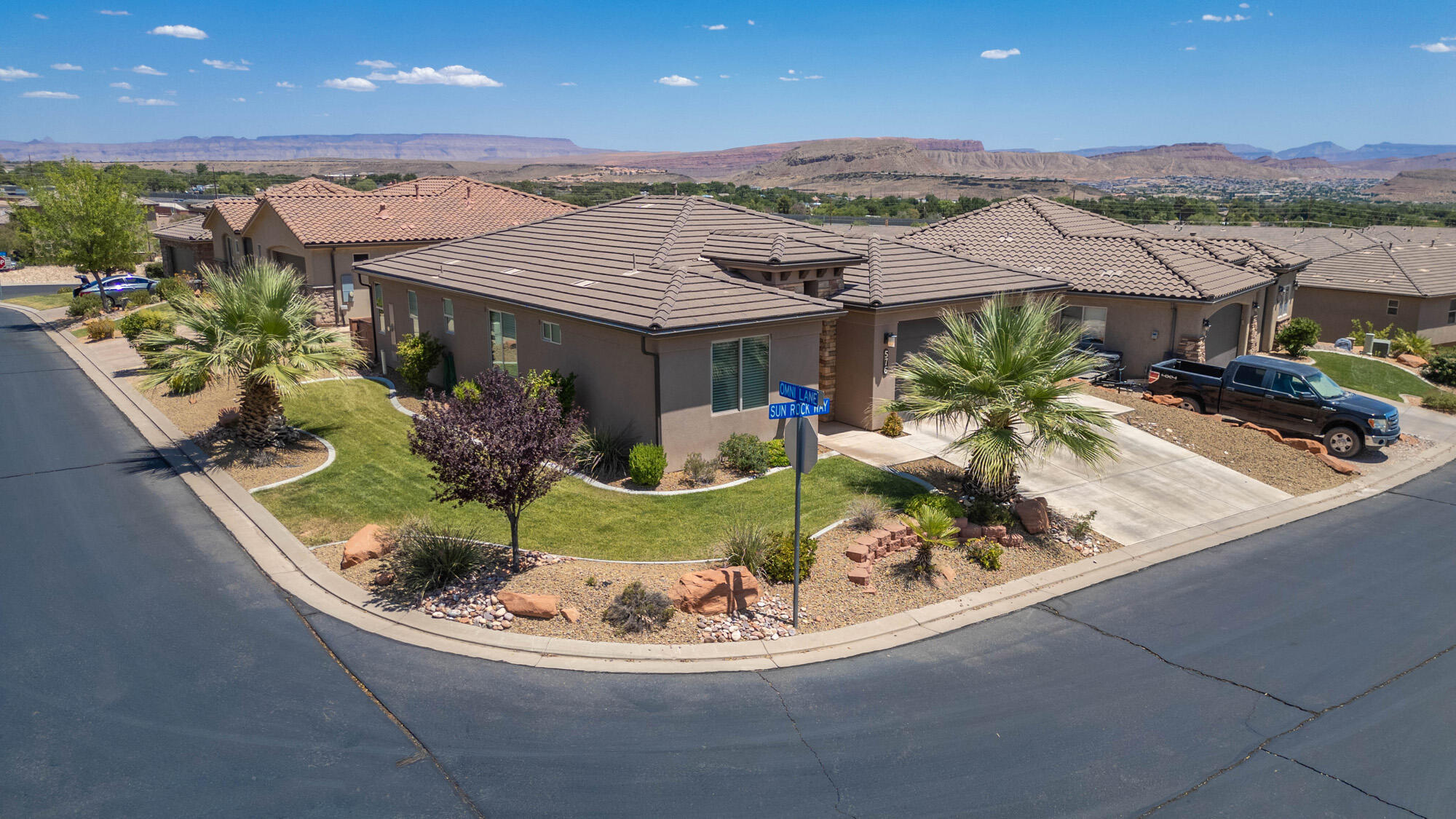 576 Sun Rock Way Washington, UT 84780 - Photo 2 of 26 576 Sun Rock Way-005