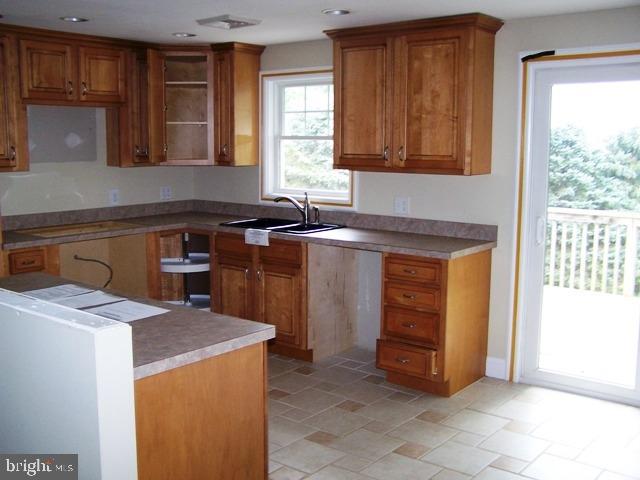 103 Nicholas Road Lancaster, PA 17603 - Photo 3 of 13