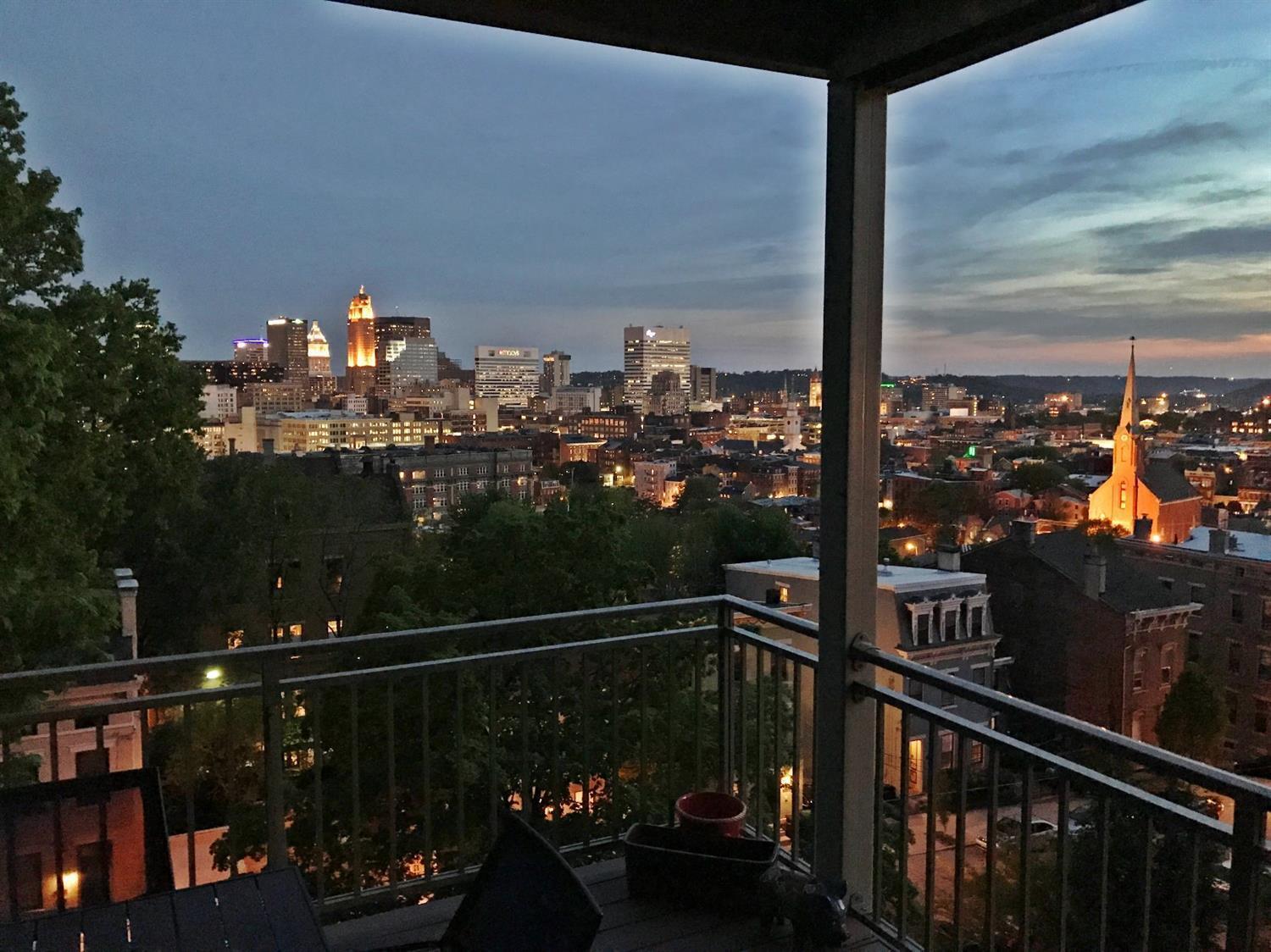 421 Boal Street Cincinnati, OH 45202 - Photo 41 of 44