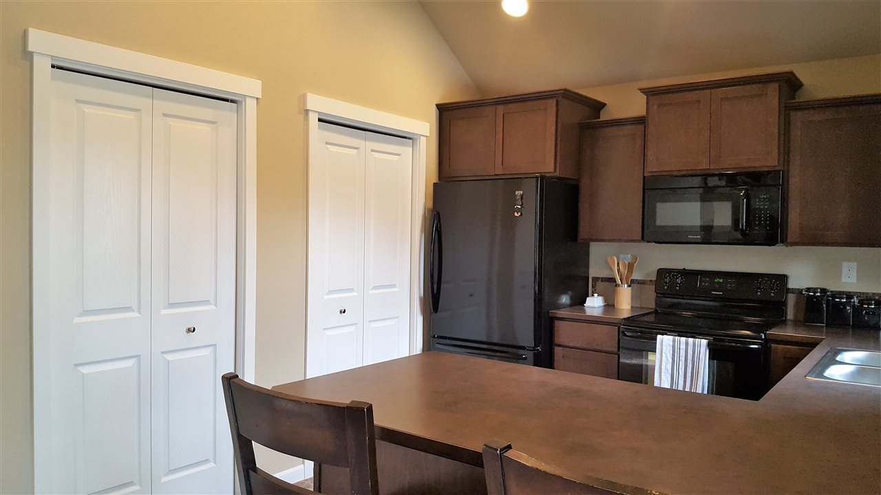803 East Cooper Lane Colbert, WA 99005 - Photo 18 of 36 Gallery Image 18