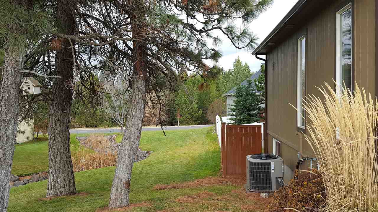 803 East Cooper Lane Colbert, WA 99005 - Photo 7 of 36 Gallery Image 7