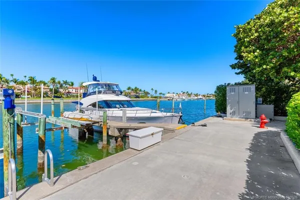 $4,475,000 | 6549 Southeast South Marina Way, Jensen Beach, FL 34957