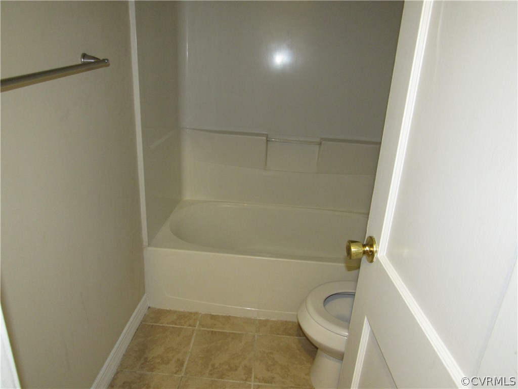 4819 Brook Road Richmond, VA 23227 - Photo 14 of 21 Gallery Image 14