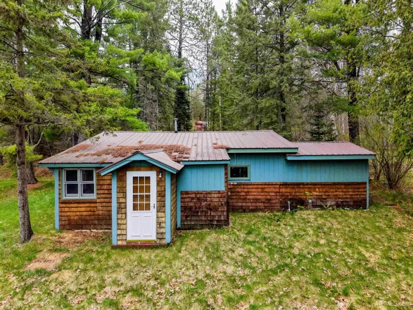 $114,900 | 5256 Juniper Lane, Republic, MI 49879