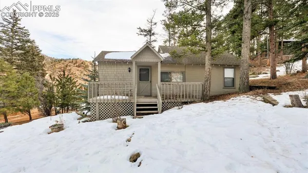 $350,000 | 6720 Spruce Avenue, Green Mountain Falls, CO 80819