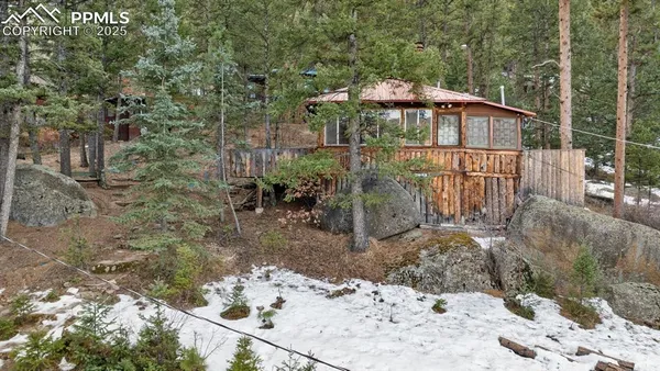 $350,000 | 6720 Spruce Avenue, Green Mountain Falls, CO 80819