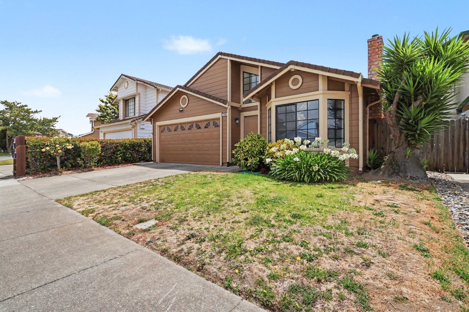 1130 Williams Hercules, CA 94547 - Photo 3 of 30
