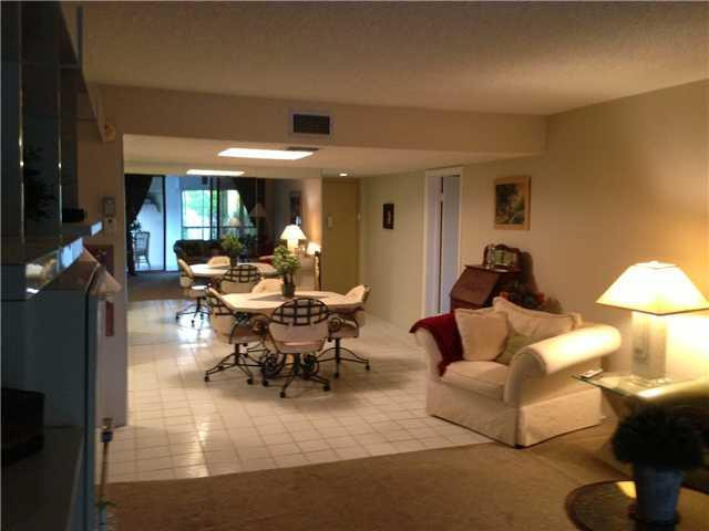 16475 Golf Club Road, Unit 206 Weston, FL 33326 - Photo 4 of 10 Living Room
