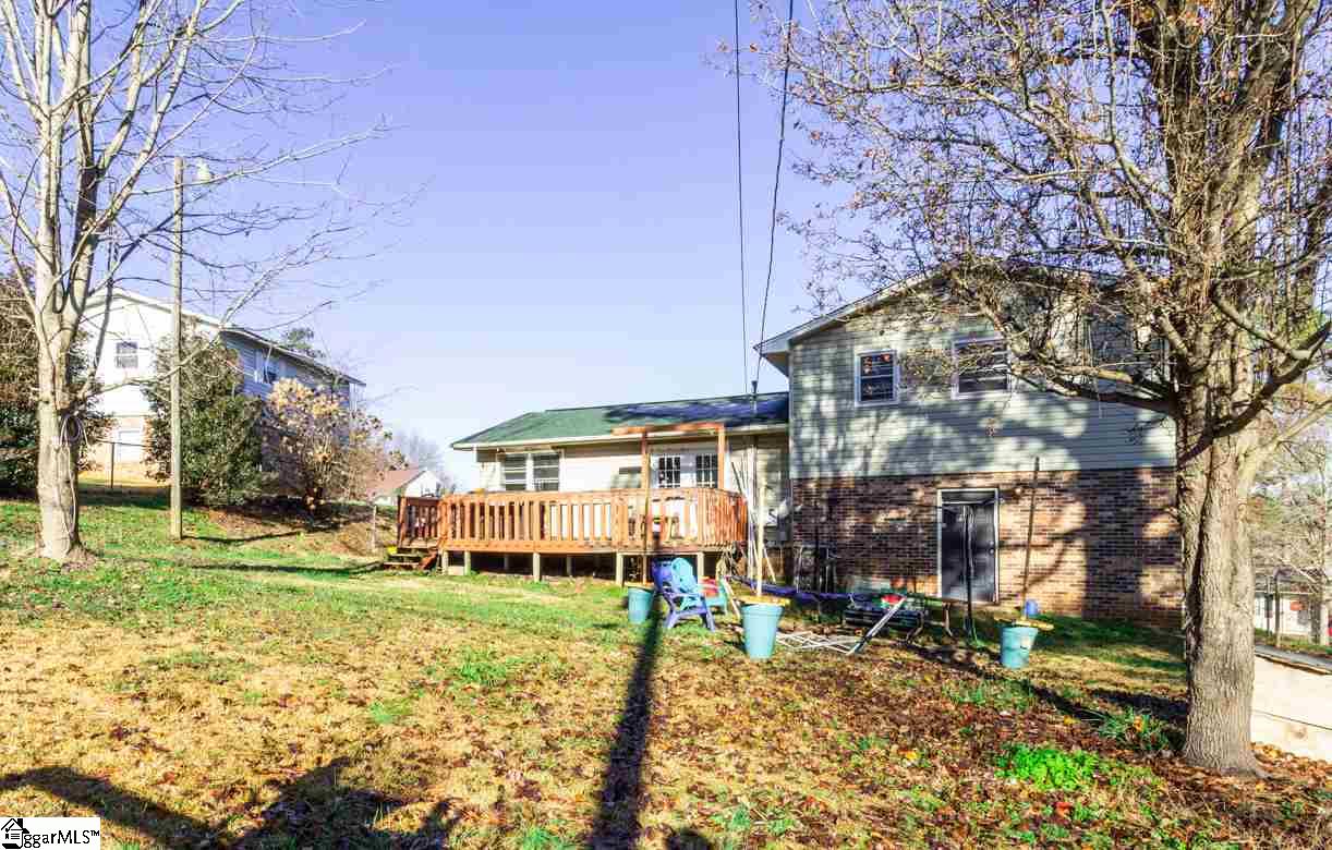 300 Jamestown Road Easley, SC 29640 - Photo 24 of 36