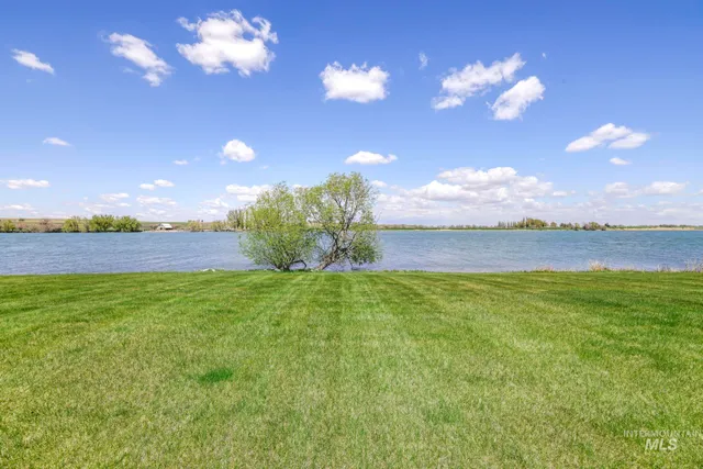 $2,300,000 | 392 Star Drive, Burley, ID 83318