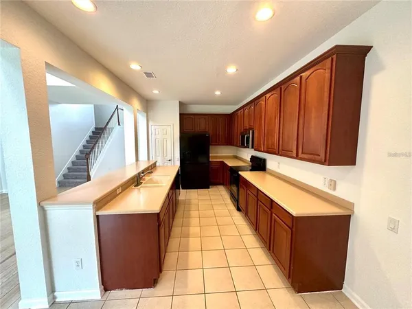 $2,800 | 1522 Malon Bay Drive, Orlando, FL 32828