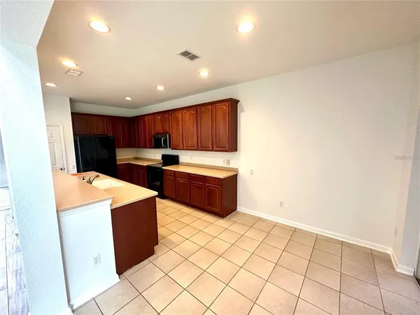 $2,800 | 1522 Malon Bay Drive, Orlando, FL 32828