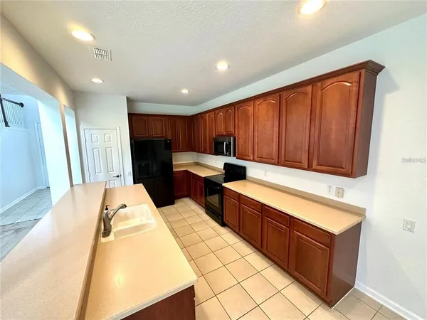 $2,800 | 1522 Malon Bay Drive, Orlando, FL 32828