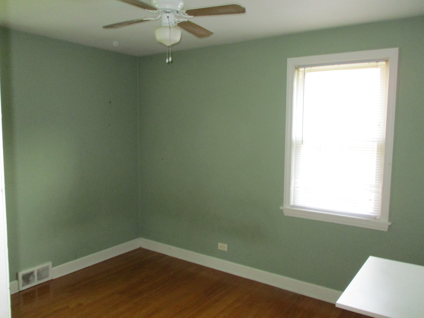 310 North Wolf Road Hillside, IL 60162 - Photo 4 of 13