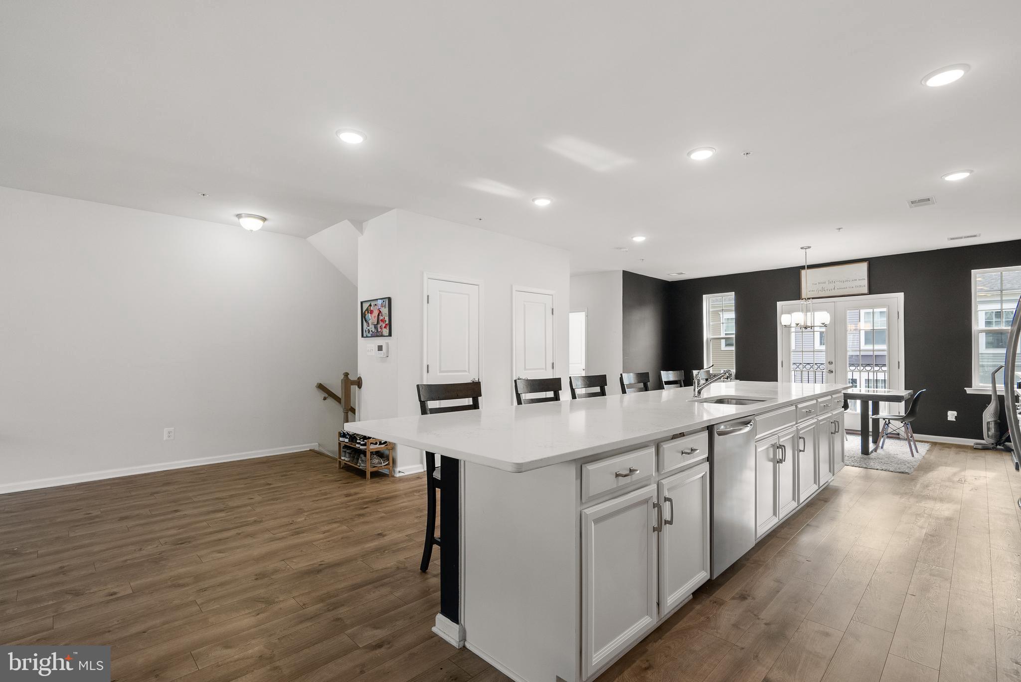 2740 Duvall Ridge Road, Unit 453 Hyattsville, MD 20785 - Photo 4 of 40