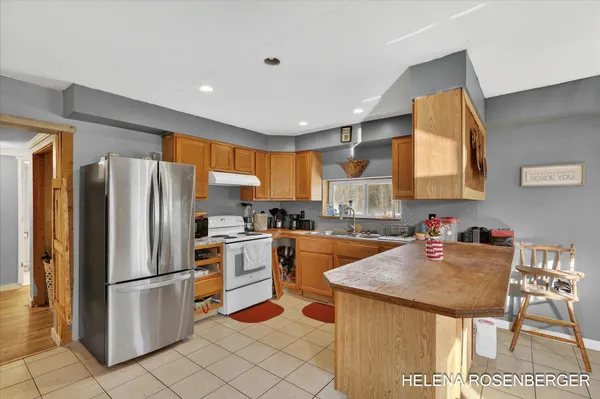 $225,000 | 8033 West 116th Street, Grant, MI 49327