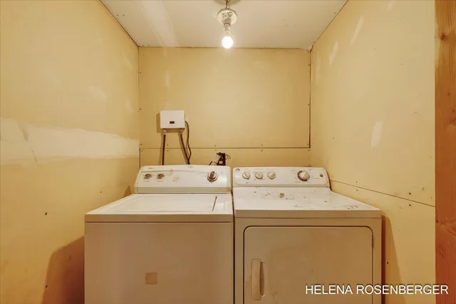 $225,000 | 8033 West 116th Street, Grant, MI 49327