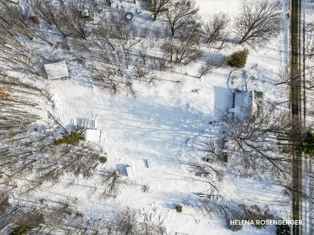 $225,000 | 8033 West 116th Street, Grant, MI 49327