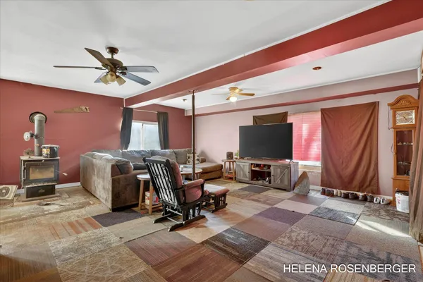 $225,000 | 8033 West 116th Street, Grant, MI 49327