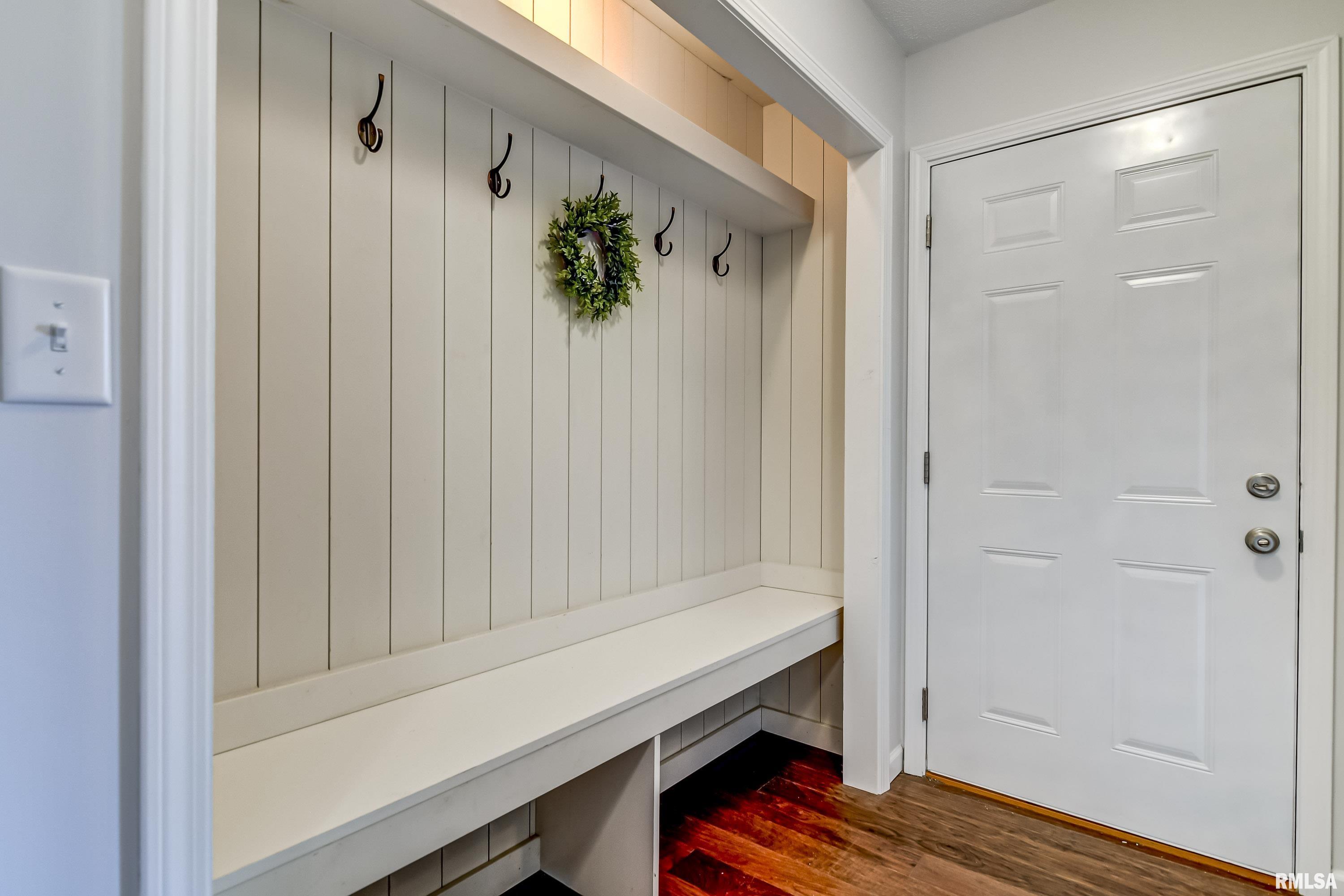 5505 Guest Road Sherman, IL 62684 - Photo 21 of 68 Gallery Image 21