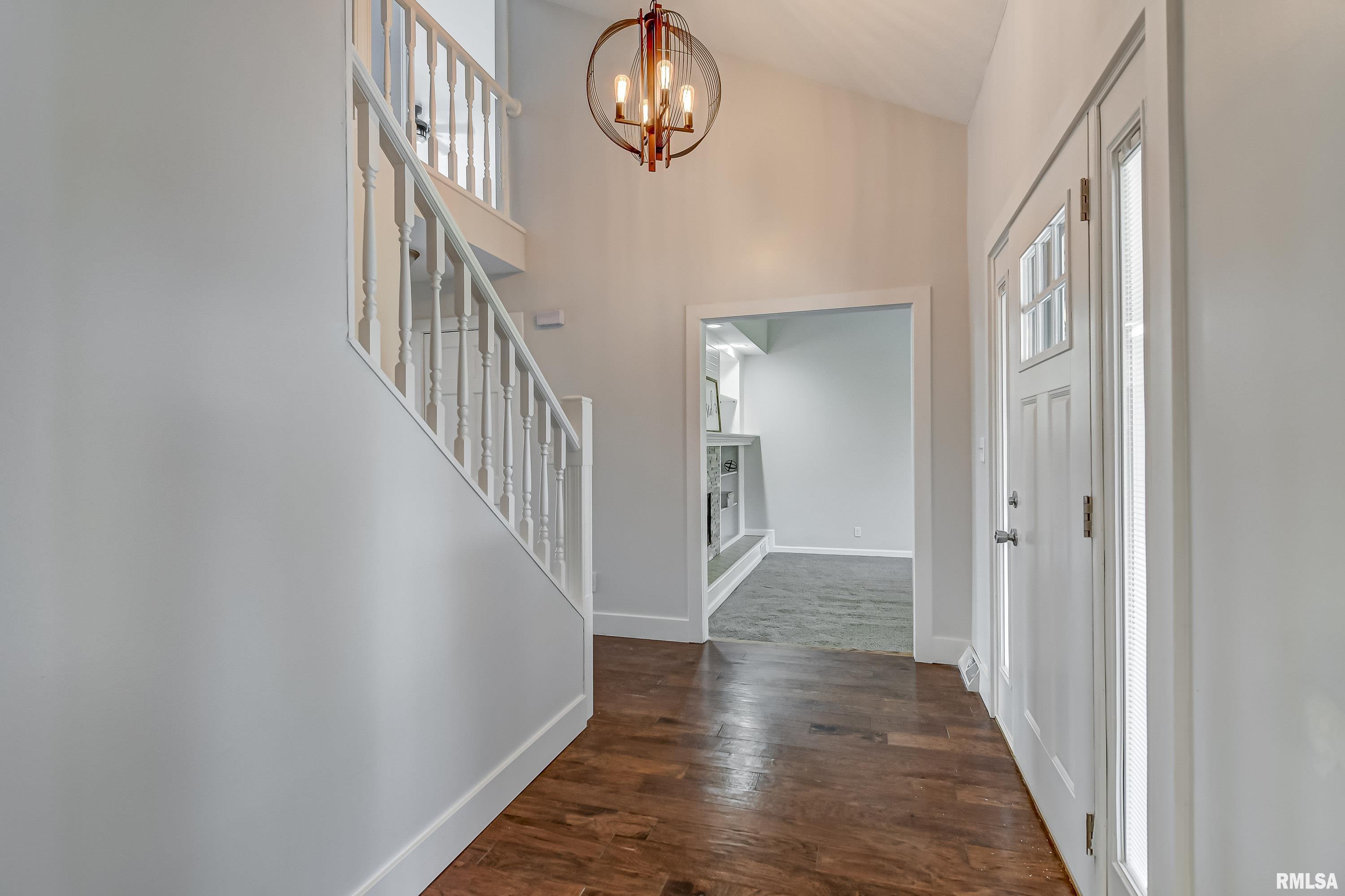 5505 Guest Road Sherman, IL 62684 - Photo 6 of 68 Gallery Image 6