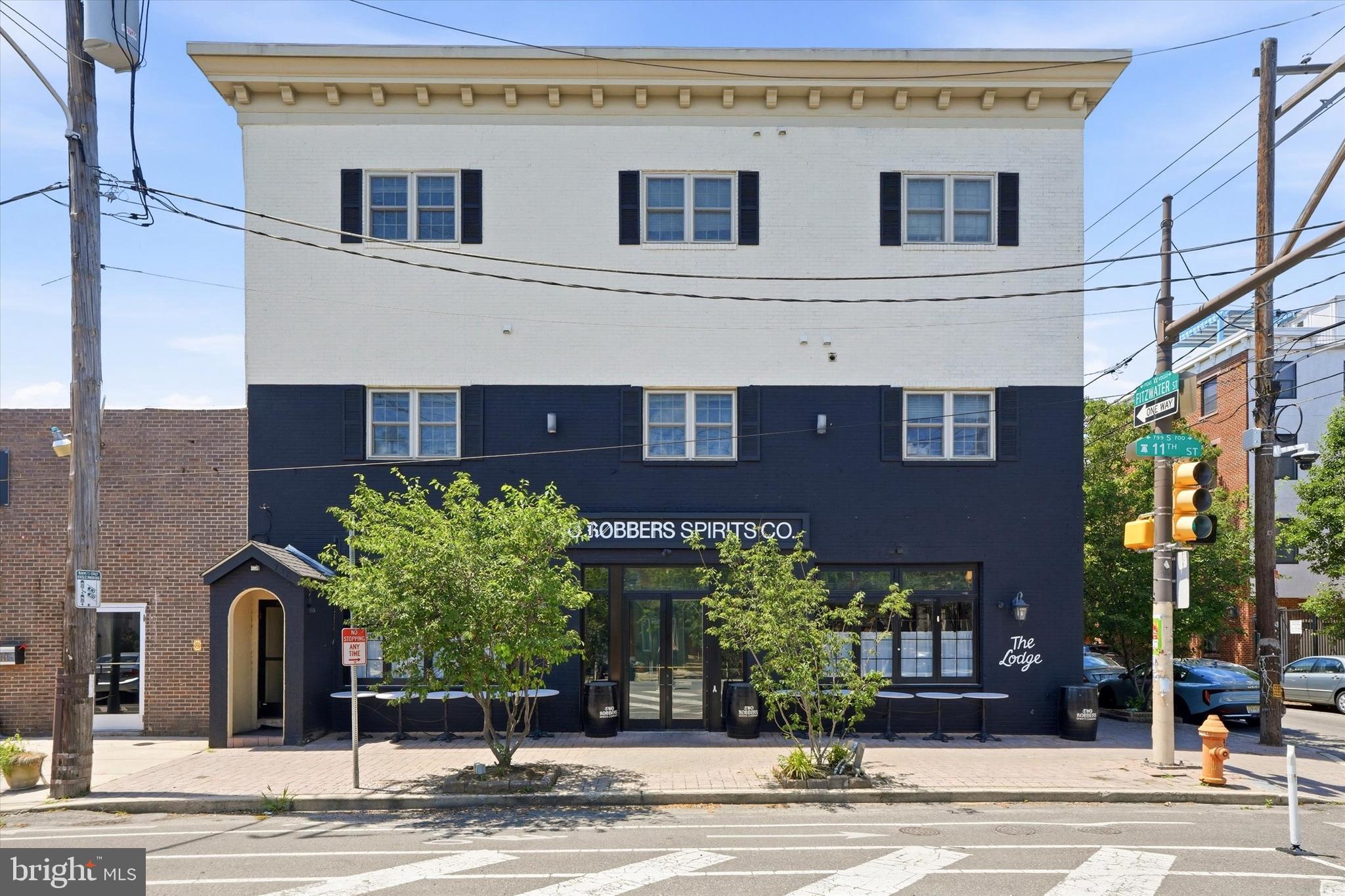 738 South 11th Street, Unit 2F Philadelphia, PA 19147 - Photo 15 of 15