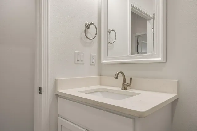 $335,000 | 4902 Kensington Lane, Crestview, FL 32539