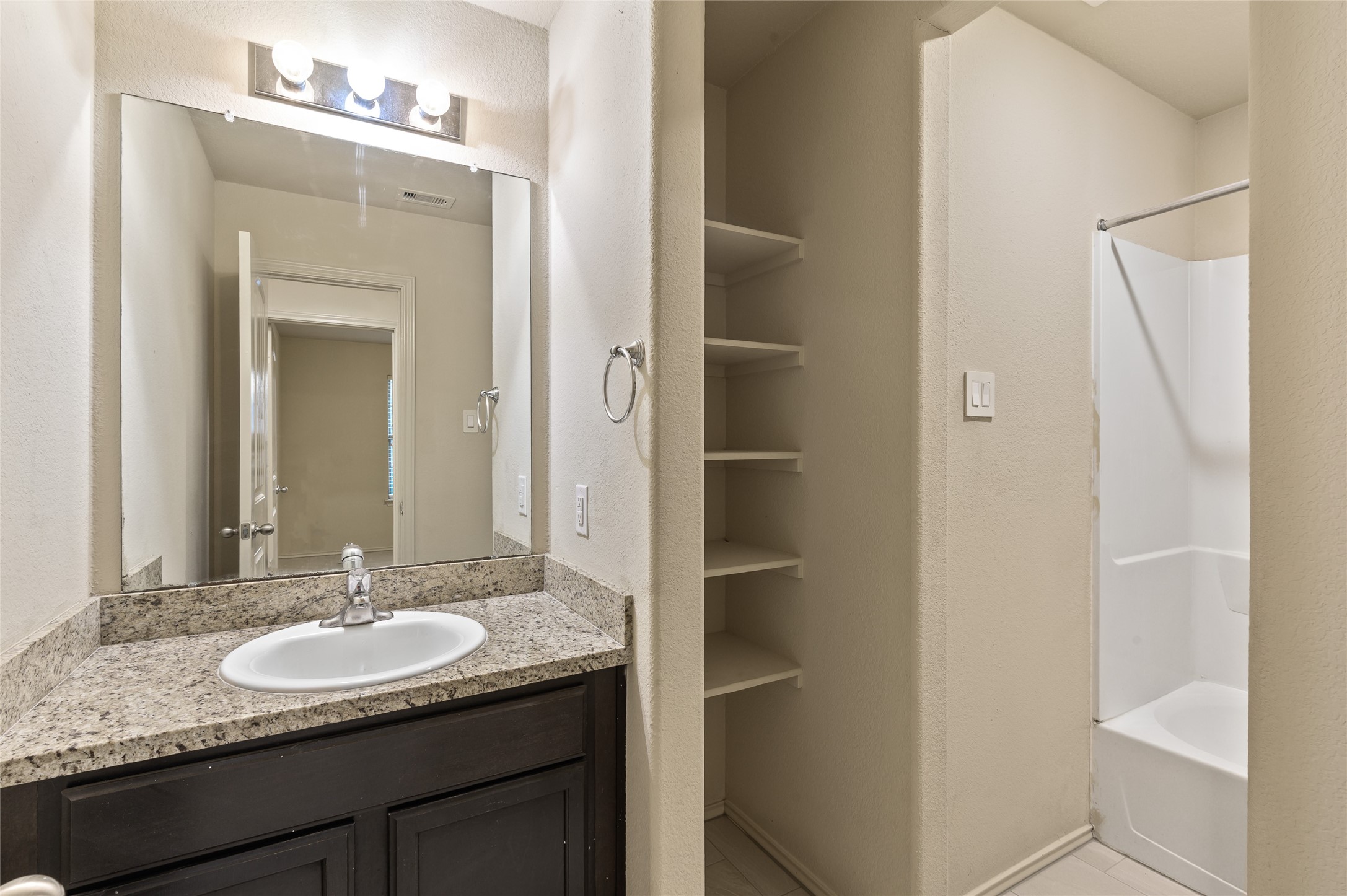 2414 Fall Aster Drive Spring, TX 77373 - Photo 15 of 20