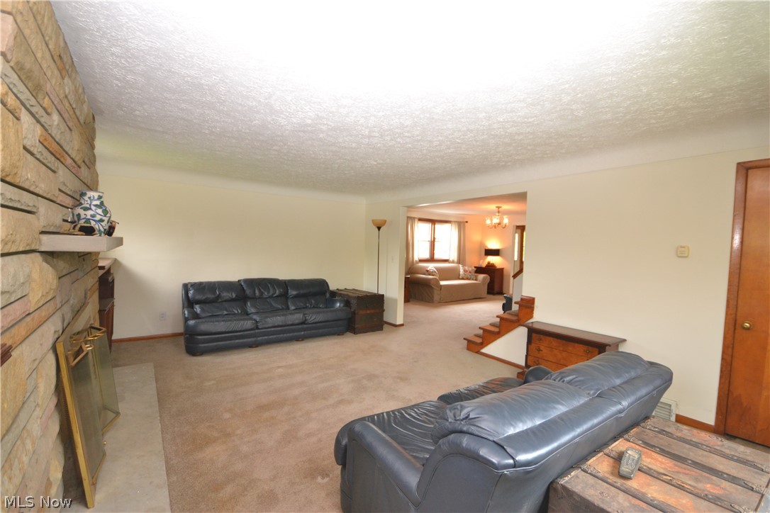 18230 Shaw Road Chagrin Falls, OH 44023 - Photo 10 of 28 Gallery Image 10